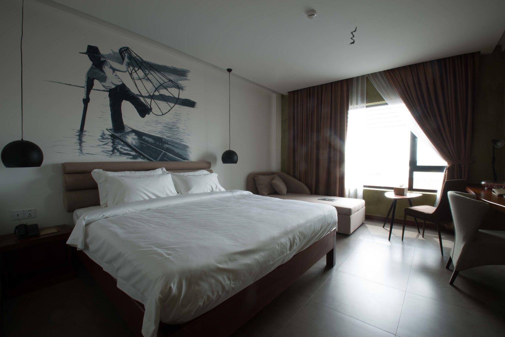פנום פן Almond Hotel Bassac River מראה חיצוני תמונה