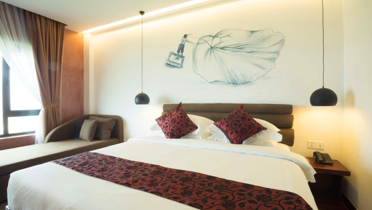 פנום פן Almond Hotel Bassac River מראה חיצוני תמונה