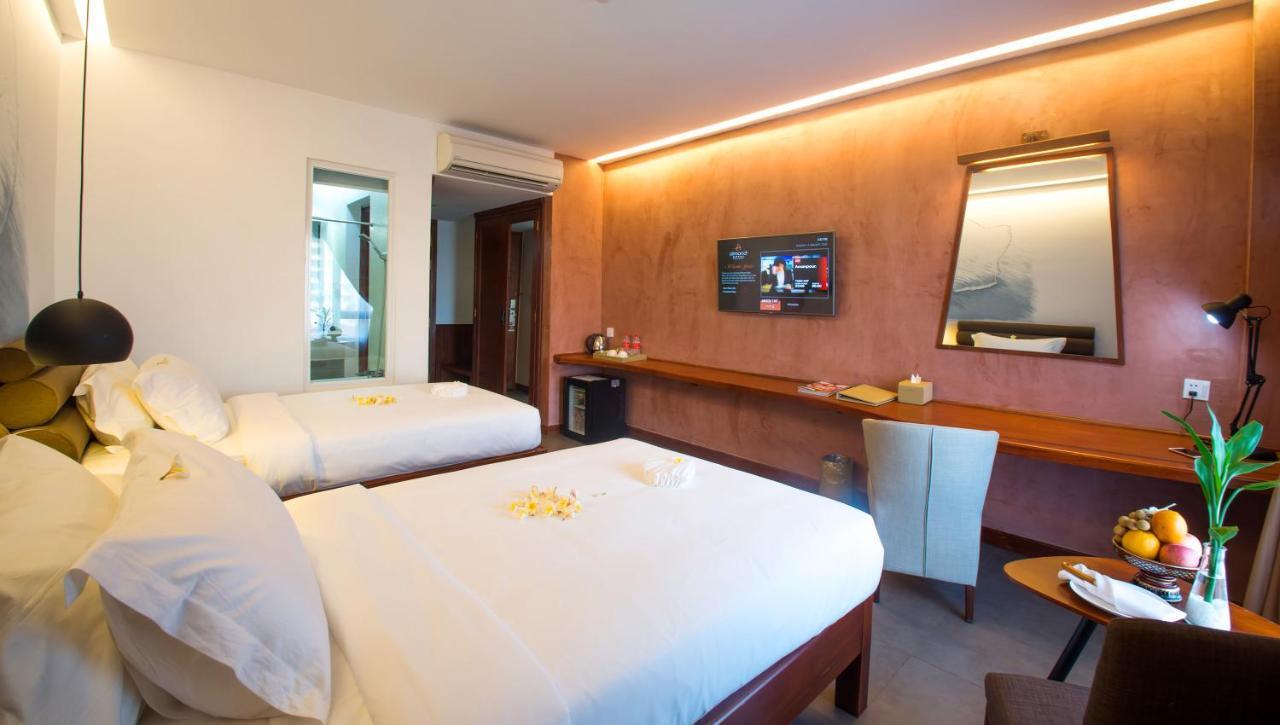 פנום פן Almond Hotel Bassac River מראה חיצוני תמונה