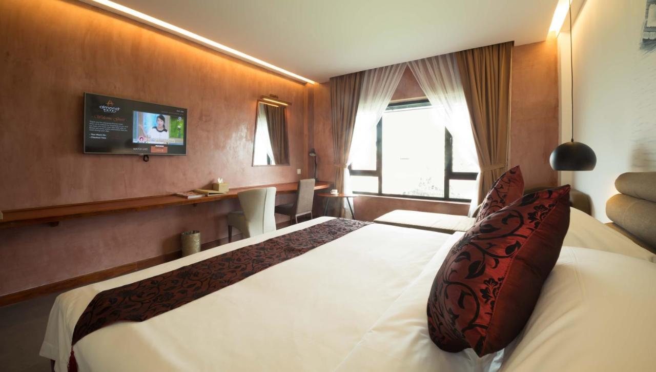 פנום פן Almond Hotel Bassac River מראה חיצוני תמונה