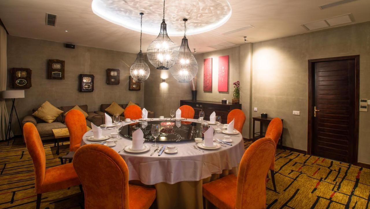 פנום פן Almond Hotel Bassac River מראה חיצוני תמונה